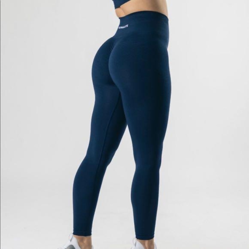 OG ALPHALETE AMPLIFY LEGGING in Tuxedo Blue- XS